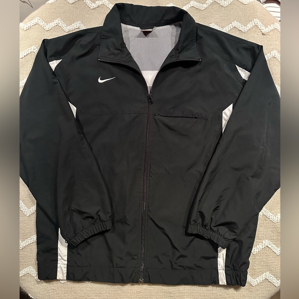 Nike Men's Full Zip Lined Windbreaker Black and White jacket Large